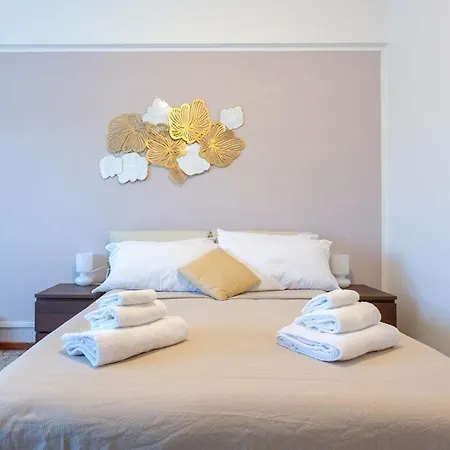 Casina Soleggiata 아파트 *